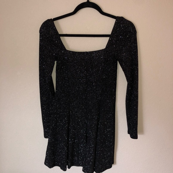 Romper - Picture 2 of 3